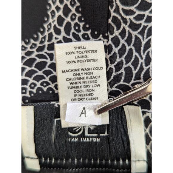 ANN TAYLOR LOFT! BLACK, WHITE FLORAL ABSTRACT, RUFFLED DETAIL SKIRT! SZ 2P - Picture 7 of 9